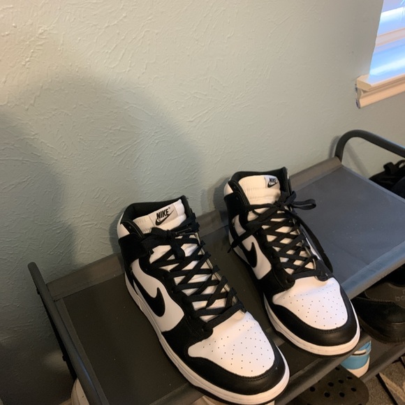 NIKE DUNK HIGH RETRO - PANDA - Picture 1 of 3